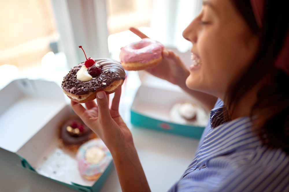 甘いものが食べたい心理になるのはどんな時？