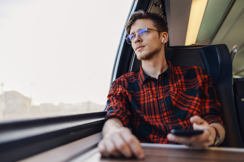 褒めてくれる男性の心理に恋愛感情は含まれている？理想的な恋愛をしていくコツ！