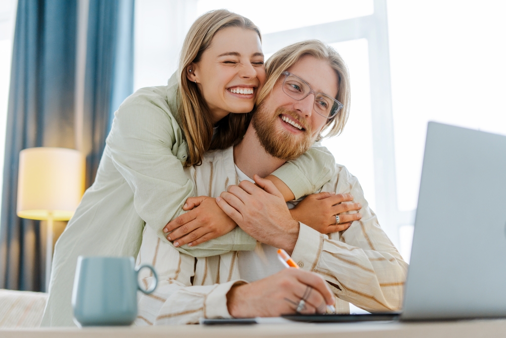 目つきが鋭い人の心理を知ると適切な接し方がわかることも！