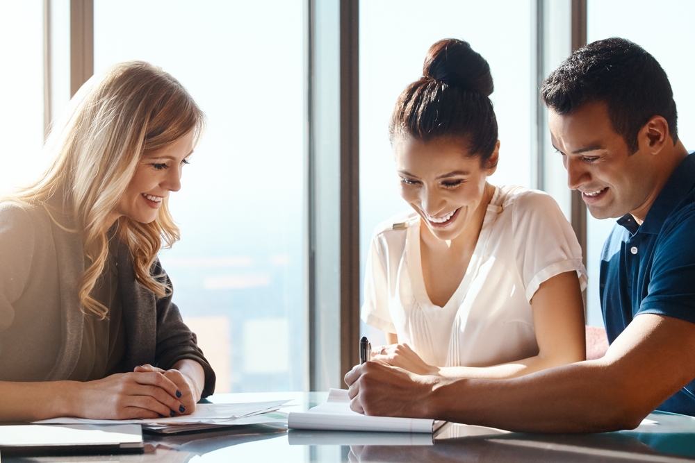 目つきが鋭い人の心理を知ると適切な接し方がわかることも！