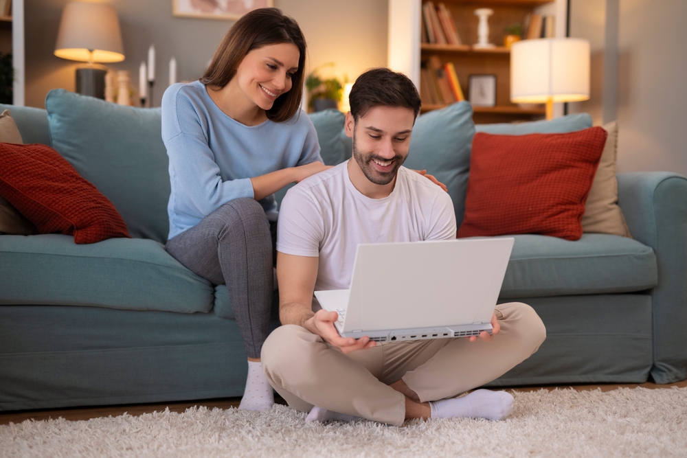 自撮りを送ってくる男性心理が気になる！脈ありかどうかの判断の仕方とは？