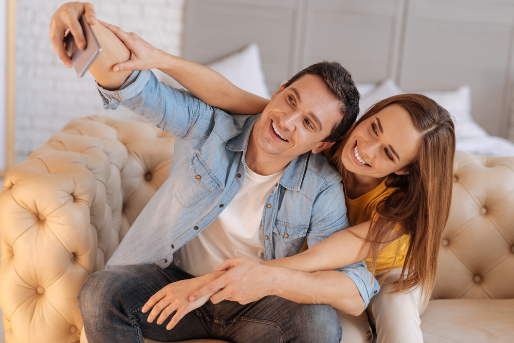 起こしてほしい心理に男性がなるのは脈ありだから？頼まれた時の対応の仕方について